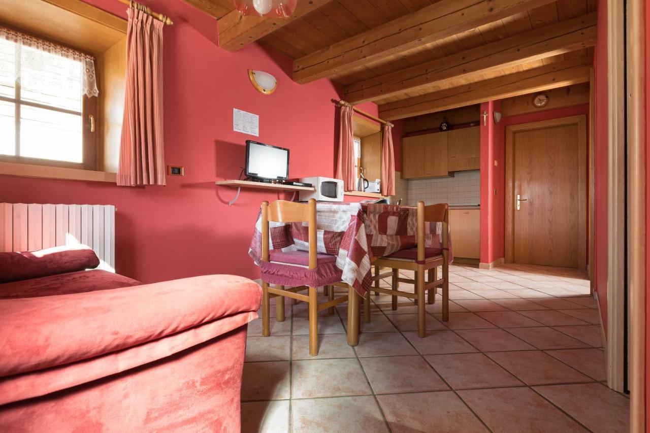 Baita Miralago - Appartamenti Abar Livigno Buitenkant foto