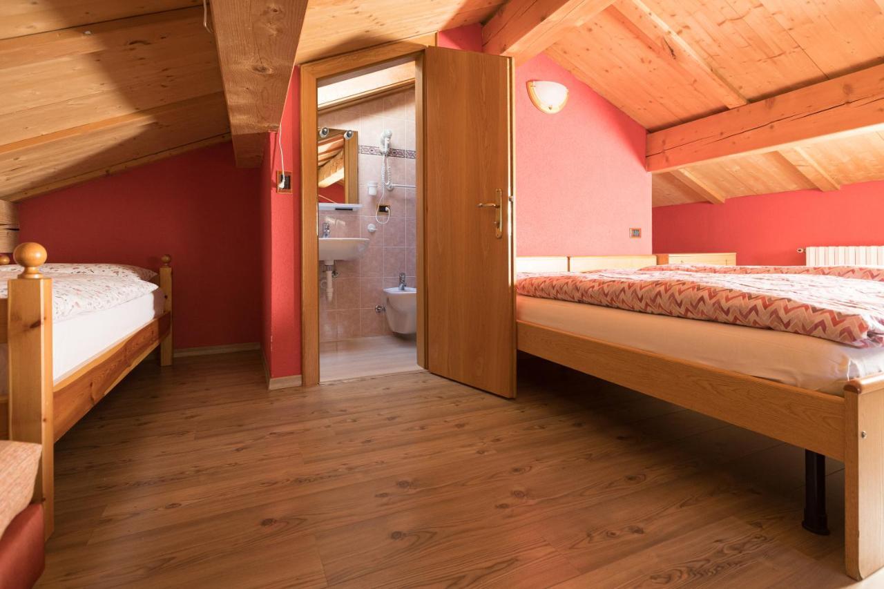 Baita Miralago - Appartamenti Abar Livigno Buitenkant foto