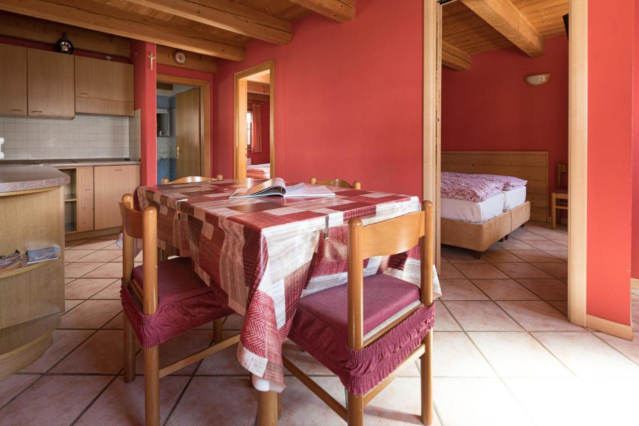 Baita Miralago - Appartamenti Abar Livigno Buitenkant foto