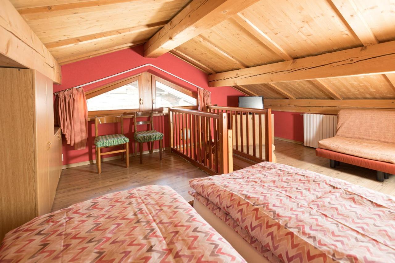 Baita Miralago - Appartamenti Abar Livigno Buitenkant foto