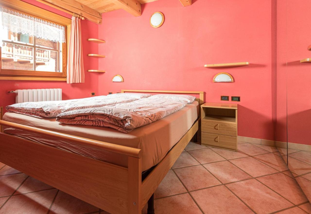 Baita Miralago - Appartamenti Abar Livigno Buitenkant foto
